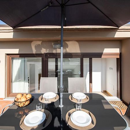 Rooftop Delight With Terrace ルッカ エクステリア 写真