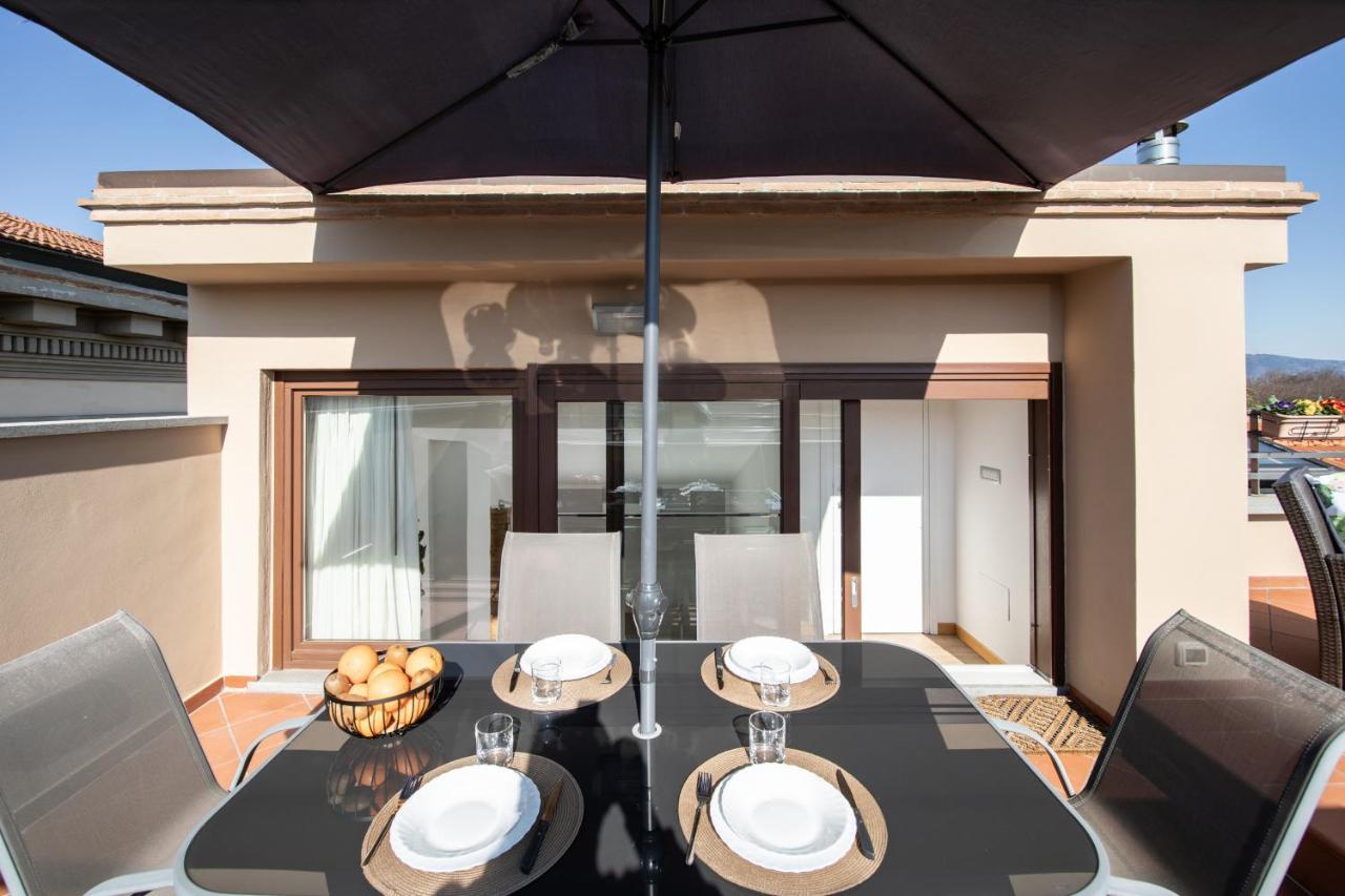 Rooftop Delight With Terrace ルッカ エクステリア 写真
