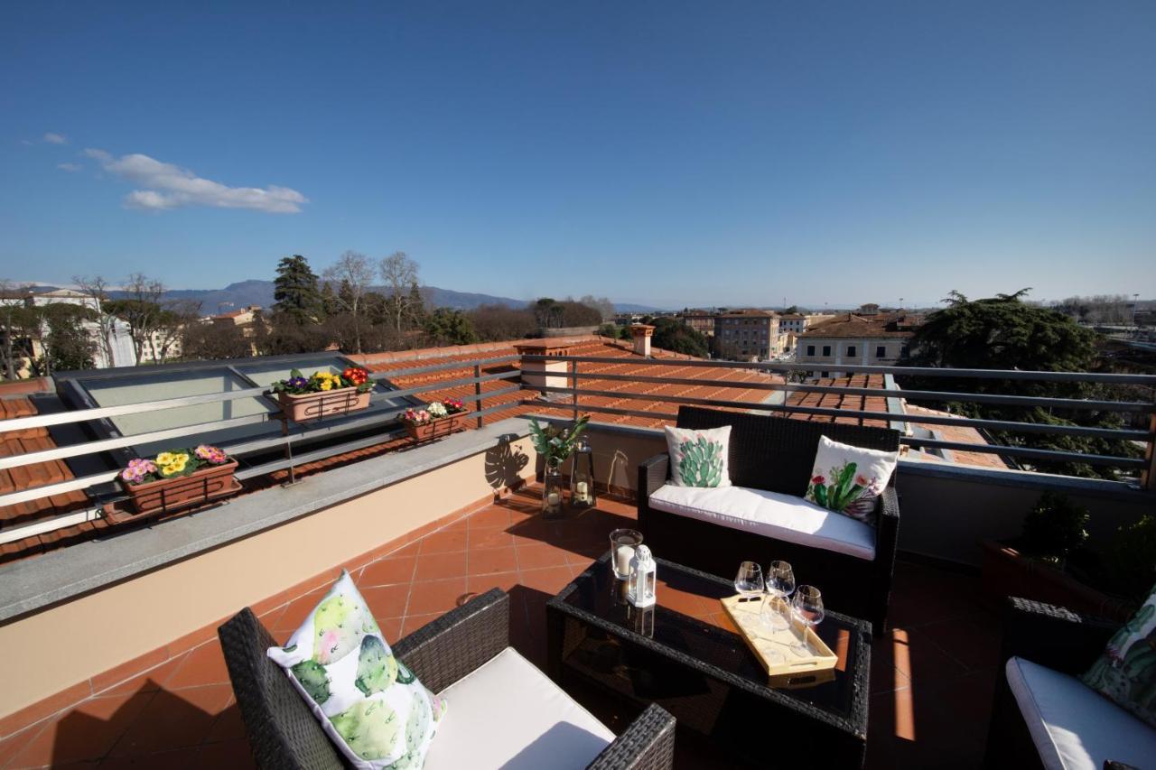 Rooftop Delight With Terrace ルッカ エクステリア 写真